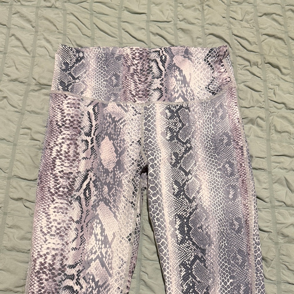 Snakeskin Print Leggings